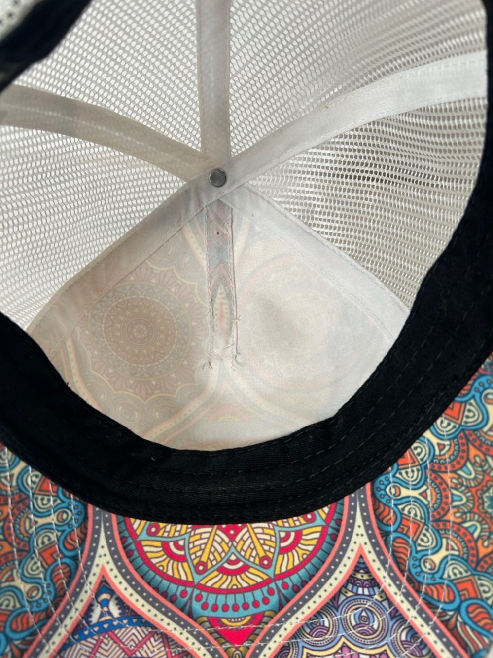 Ariat Multicolor Mandala Mesh Cap with Cream Back /women’s trucker hat - Picture 12 of 14